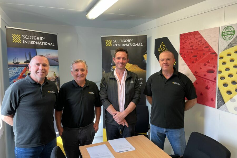 Mark Prise, Global Operations Director at SCOTGRIP® INTERNATIONAL (Left) George Yule, Chairman at SCOTGRIP® INTERNATIONAL, Dan Asher, Managing Director of IRE Dubai and Ralph Prise, Managing Director at SCOTGRIP® INTERNATIONA (Right).