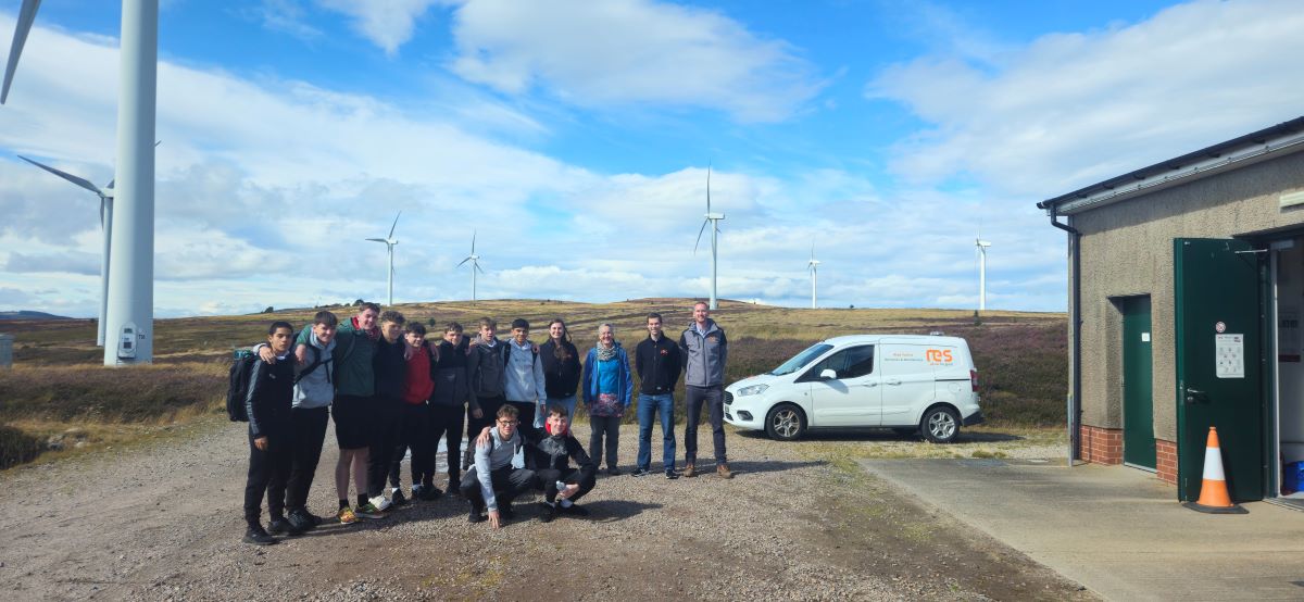 MEMBER NEWS: RES – Banchory students energised by visit to Meikle Carewe Wind Farm