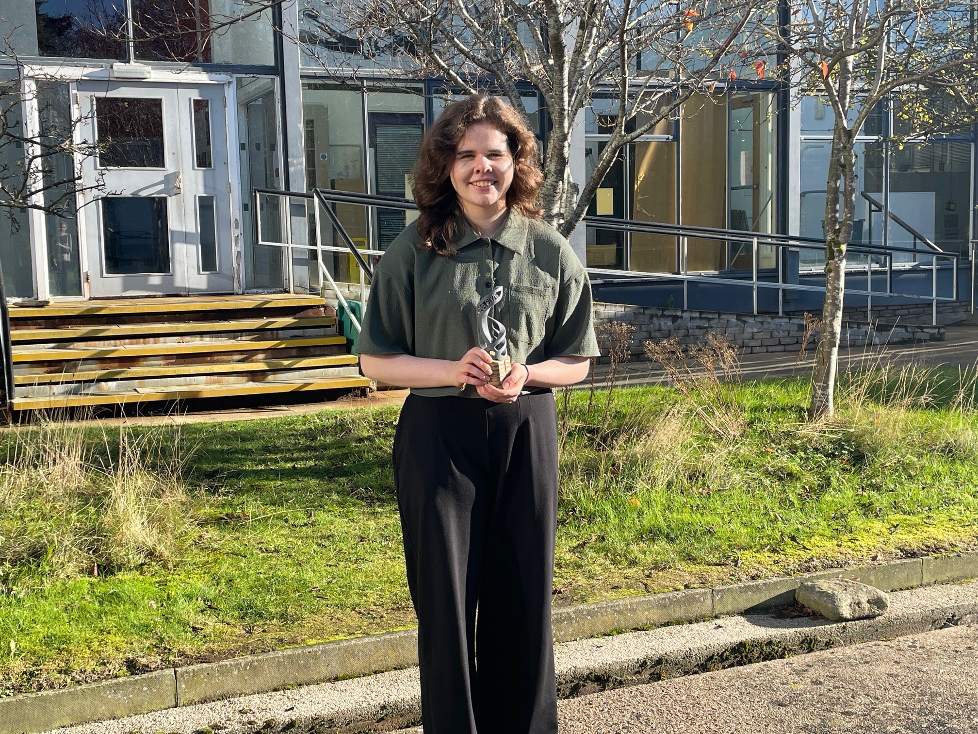 Member News: Gray’s School of Art Design Student Wins Offshore Achievement Awards Trophy Commission