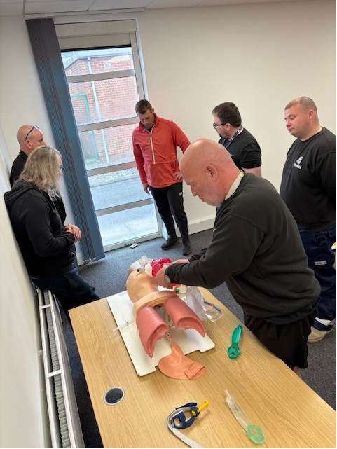 Member News: Bilfinger HSE advisor leads lifesaving defibrillator initiative on UK site and in the community