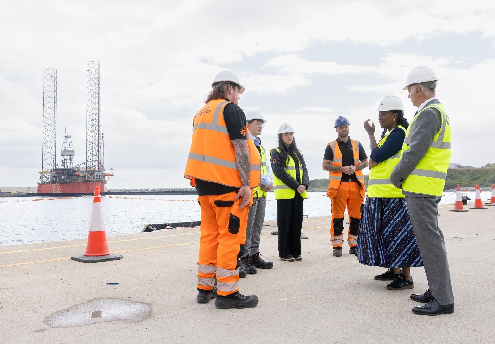 Member News: Port of Aberdeen welcomes Secretary of State for the Department of Energy Security and Net Zero